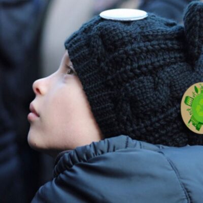 Badge publicitaire en bois Chez DD