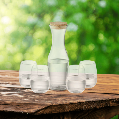 Carafe et verre recyclés chez DD