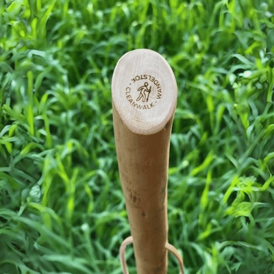 Baton de marche personnalisable